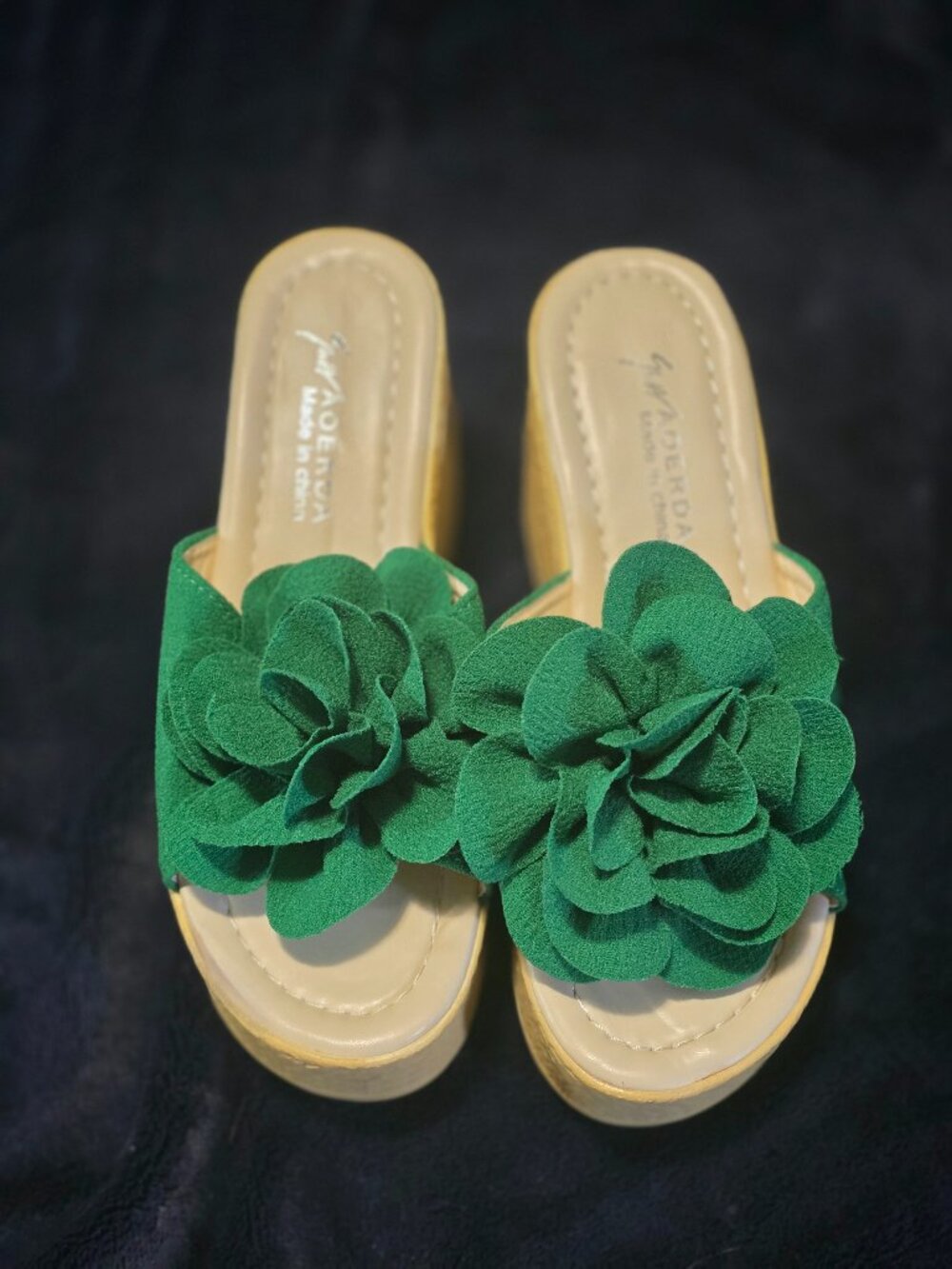 Wedge sandals